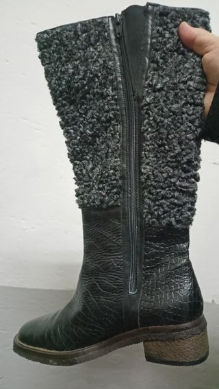 Botas altas negras