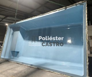Piscinas de poliéster