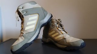 Zapatillas adidas Hyperhiker K
