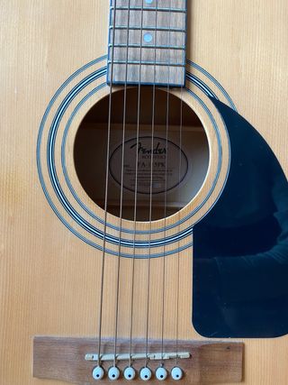 Guitarra Acústica Fender + Colgador + Funda