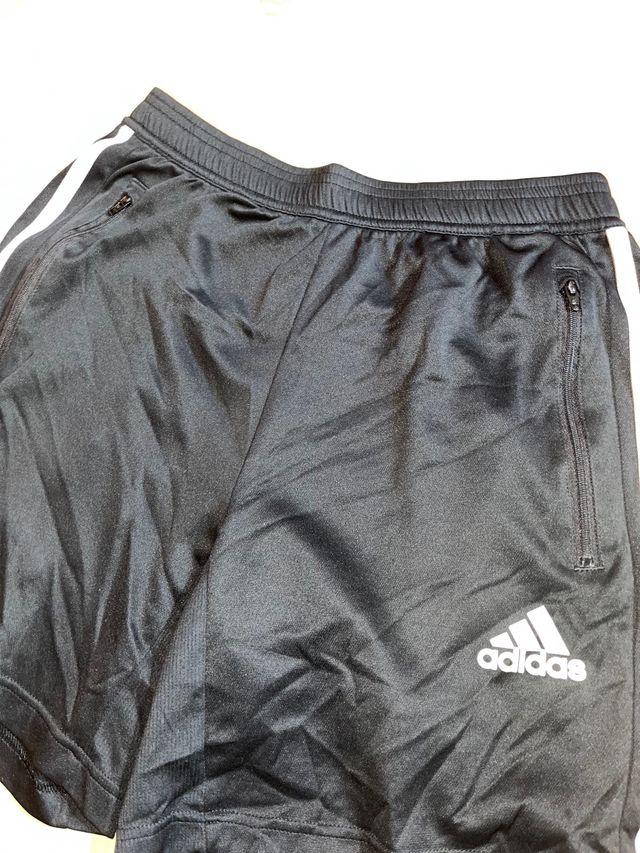 chandal corto adidas