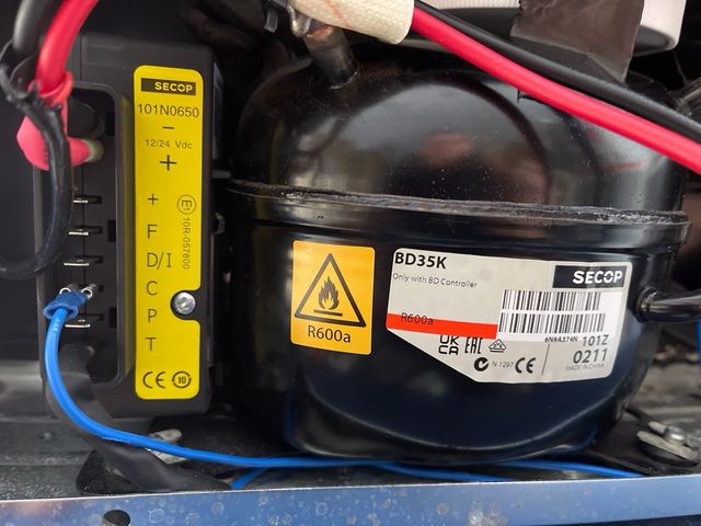 cajon refrigerado 12 v compresor para camper 