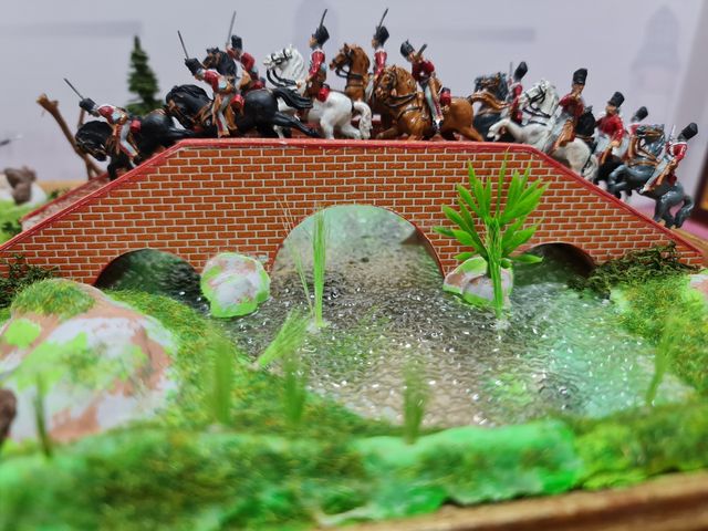 Diorama militar en Urna Cristal