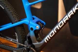 Bicicleta BTT Mondraker F-Podium Carbon 2024