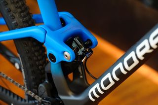Bicicleta BTT Mondraker F-Podium Carbon 2024