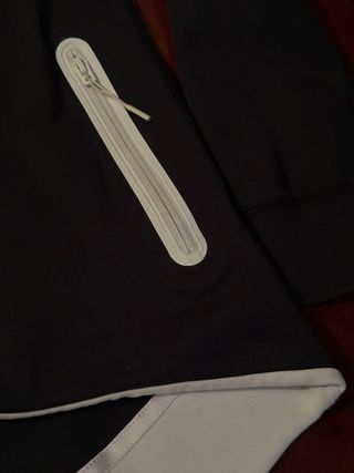 Sudadera negra Nike mujer