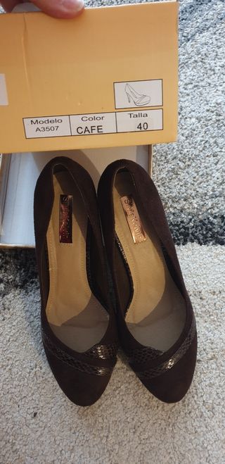 Zapatos de tacón Silvia Kelvin