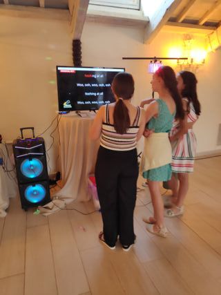 Karaoke Para Eventos Portatil Pantalla Gigante