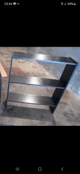 Se vende estantería