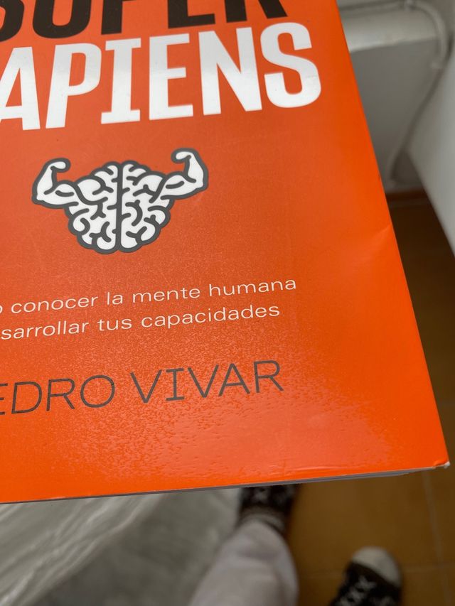 Libro super sapiens