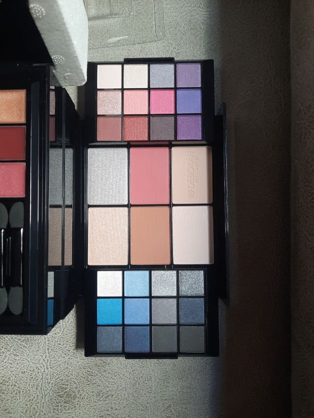 Caja de pintura DEBORAH MILANO