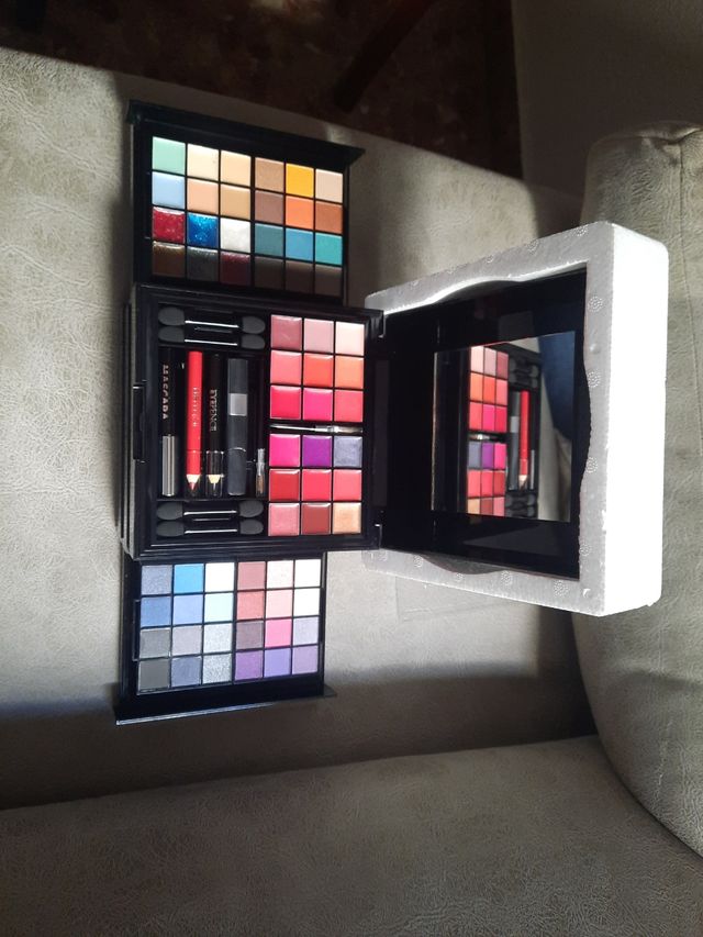 Caja de pintura DEBORAH MILANO