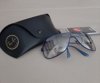 Ray-Ban blu