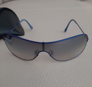 Ray-Ban blu