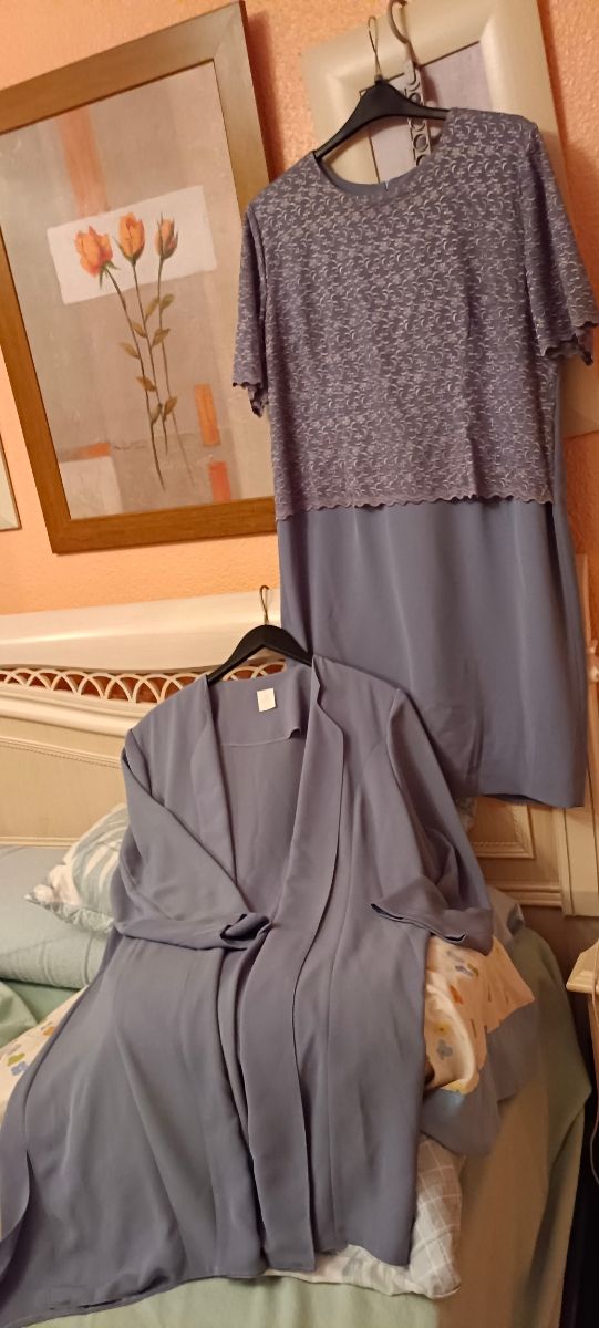 Vestido madrina día piezas 52/54