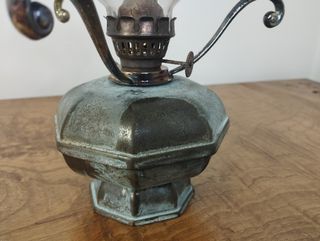 Antiguo Quinqué de Aceite-Queroseno de Bronce