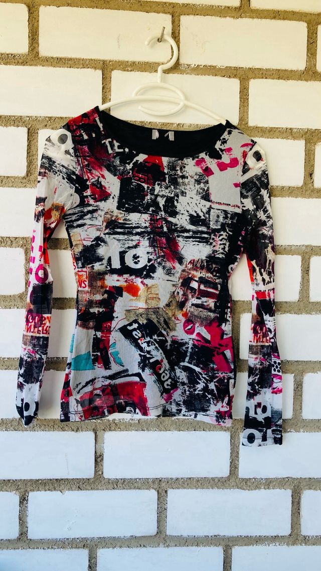 camiseta licra estampada