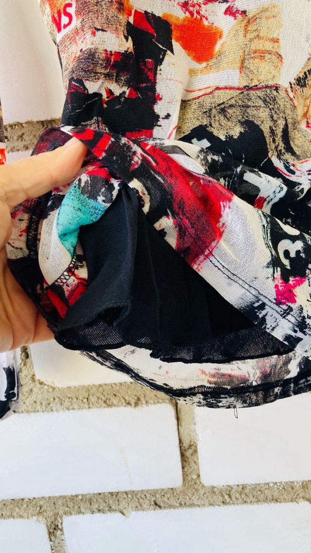 camiseta licra estampada