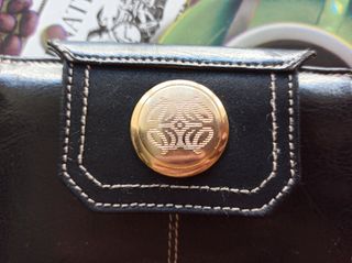 Monedero Negro Clásico Mujer