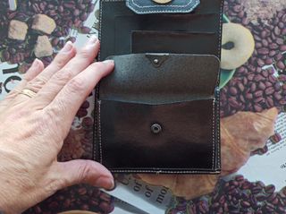 Monedero Negro Clásico Mujer