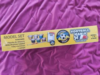 Kit plástico futebolista ucraniano cx2