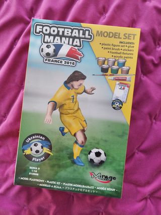 Kit plástico futebolista ucraniano cx3