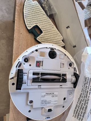 Robot aspirador robenta