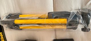 CÁMARA NIKON DX D3000 ACCESORIOS Y DOBLE OBJETIVO