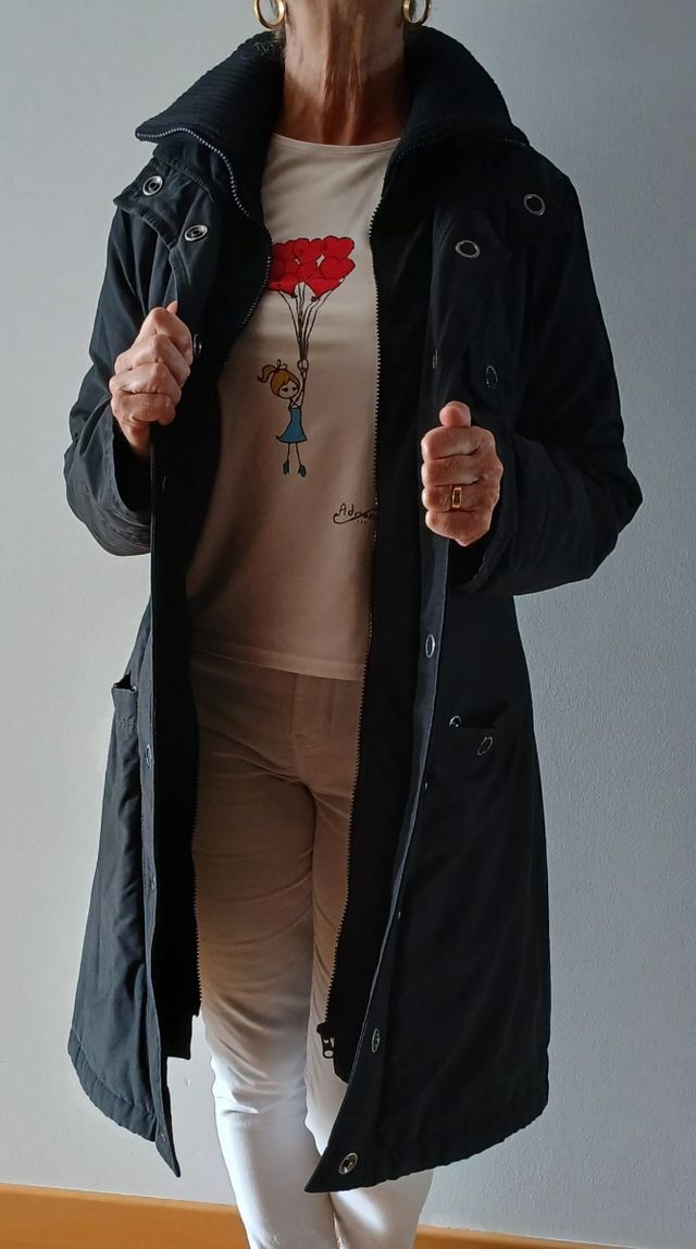 abrigo negro de Fornarina