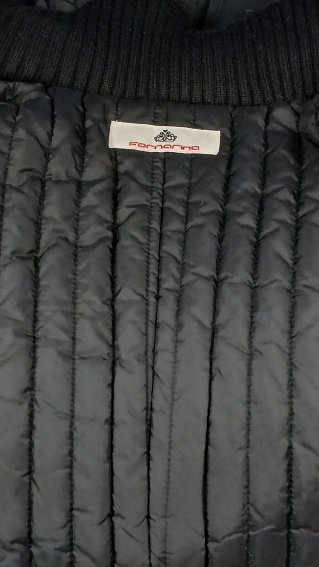 abrigo negro de Fornarina