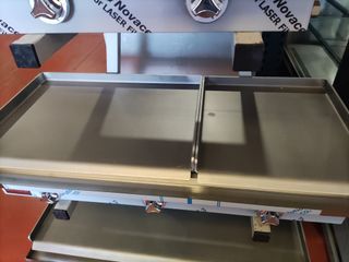 PLANCHA A GAS DOBLE PLACA NUEVA