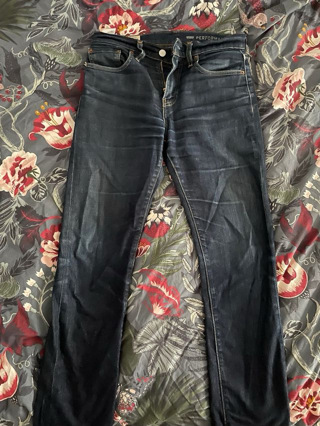 Levis 502 W28 L32