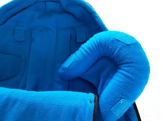 Saco nido recién nacido CUCO BugabooBEE Azul Royal