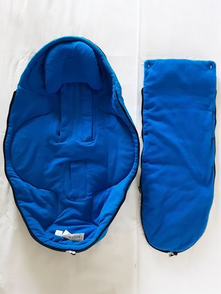Saco nido recién nacido CUCO BugabooBEE Azul Royal