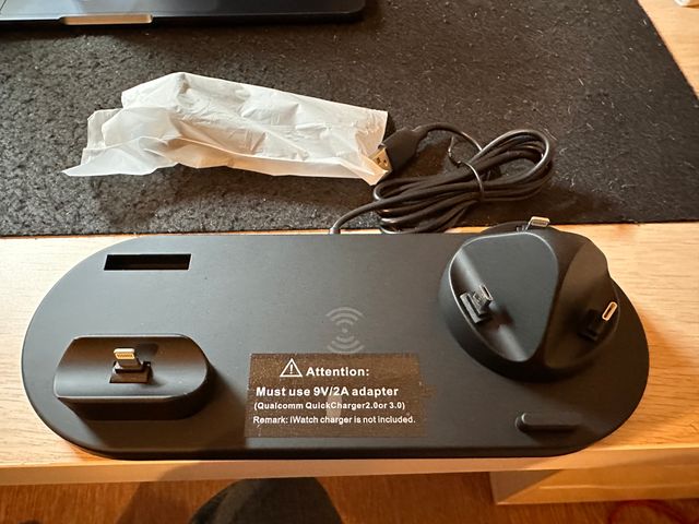 Cargador inalámbrico y múltiple (6 en 1)