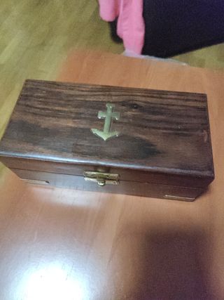 lote náutico vintage brújula,lupa, balanza,timbre