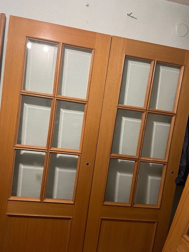 Puertas de Casa de Entrada/Habitaciones 