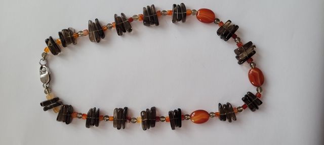 Girocollo in pietre dure