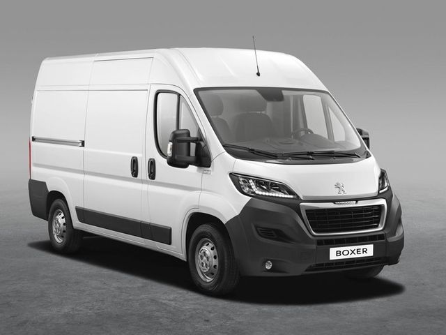 Alquiler de Peugeot Boxer SIN CONDUCTOR