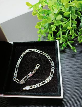 Lote colgante, pendientes y pulsera