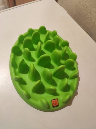 Comedero antivoracidad