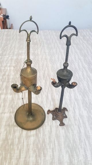 2 lumi antichi ad olio