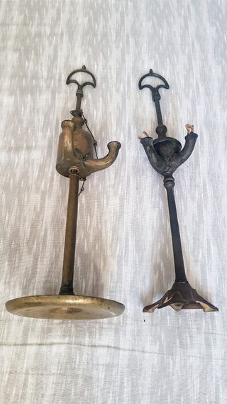 2 lumi antichi ad olio