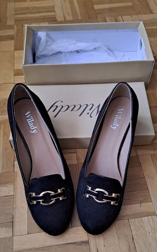 Zapatos negros antelina. 40