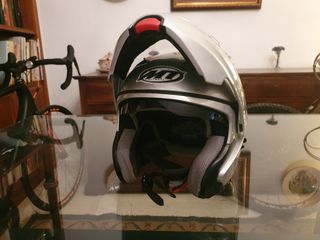 Casco de moto modular