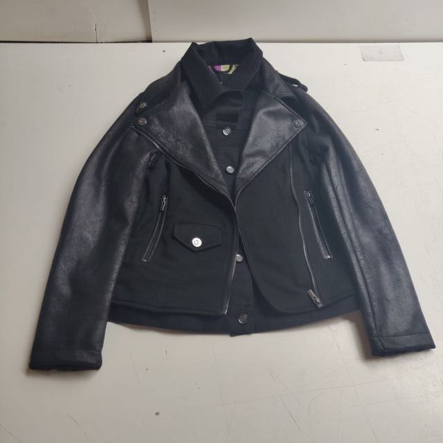 NUEVO Chaqueta biker hibrida Desigual Talla 40
