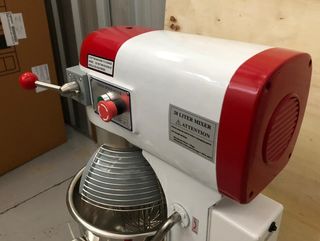 BATIDORA PLANETARIA PROFESIONAL 20LT ¡OFERTA!