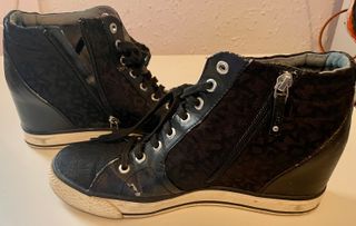 BOTINES CON CORDONES DKNY NEGRAS MUJER TALLA 39