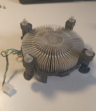 Procesador Intel Core i3-4160 con disipador