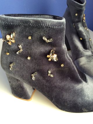 Botines joya terciopelo